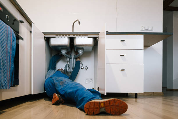 Professional Drain Cleaning technician working in Waynetown, IN